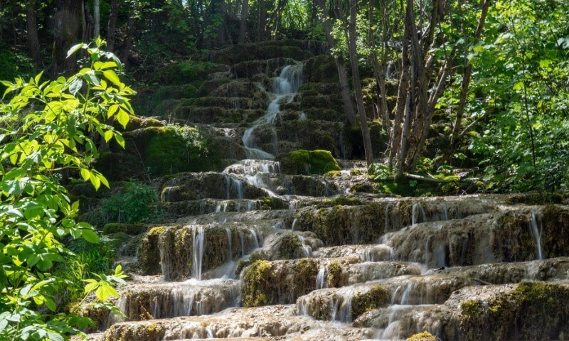 Vodopad Bigar na Staroj planini pored Kalne, Pirot